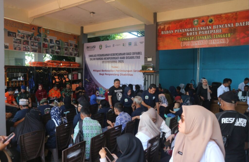Hari Disabilitas Internasional 2025 Kota Parepare PPDI Parepare Gelar Simulasi Penanganan Bencana: Wali Kota Tekankan Komitmen Inklusivitas