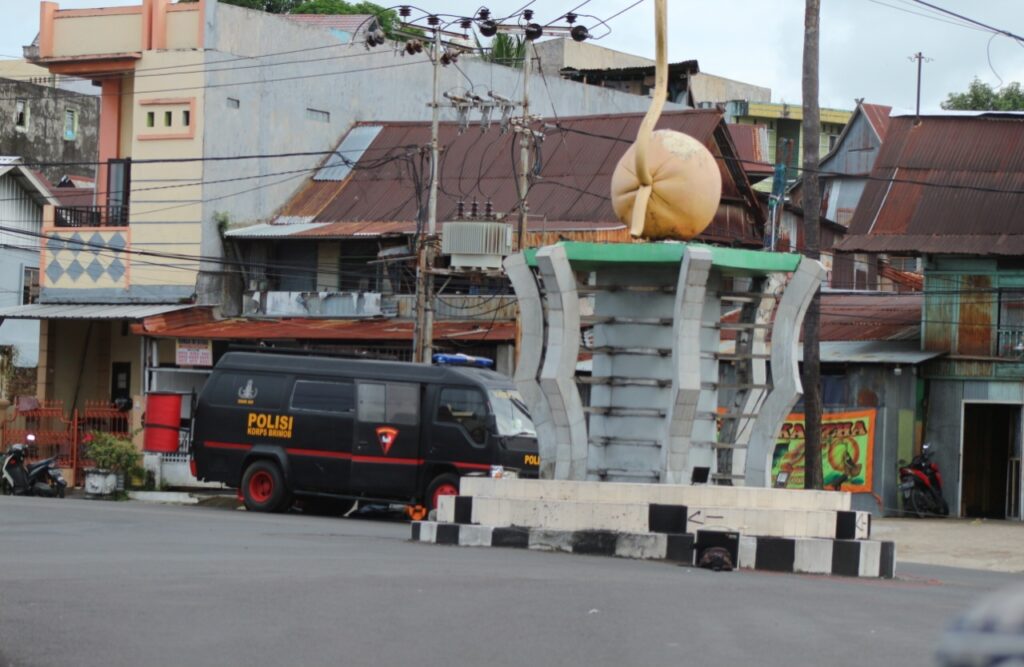 Warga Panik! Tas Tak Bertuan Diduga Bom Ditemukan di Jantung Kota Parepare