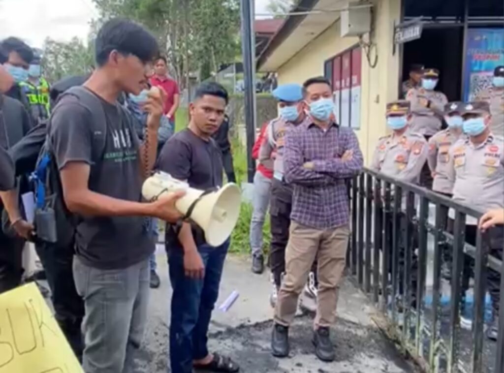 SPBU Mambi Disorot: Buka Malam, Tutup Siang Dugaan Penimbunan BBM Picu Desakan Penegakan Hukum
