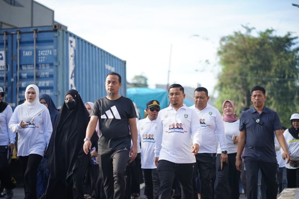 Ribuan Warga Ikuti Jalan Sehat Anti Mager, Tasming Tekankan Pentingnya Gaya Hidup Aktif